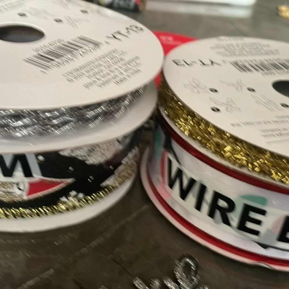 Festive Wire Edge Ribbon Set - Picture 5 of 7